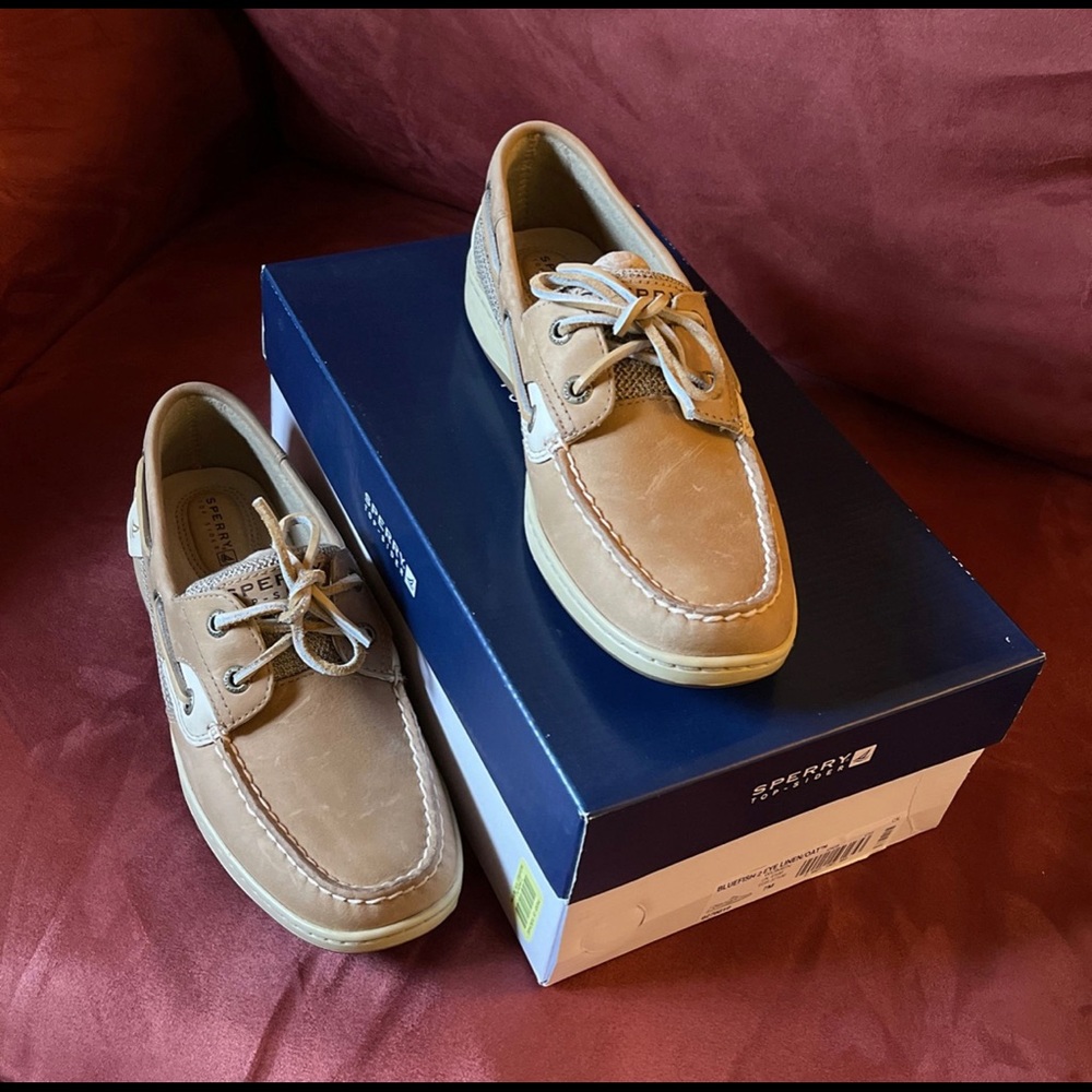 Women’s Sperry Top Siders